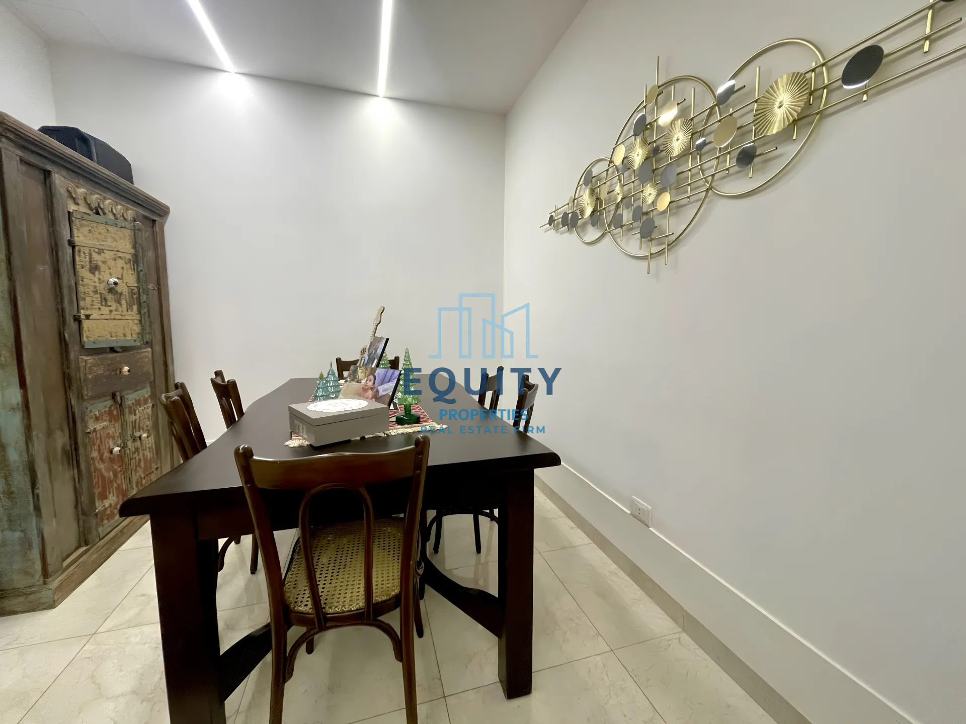 Apartment for Sale in Zouk Mosbeh - 3 bed, 3 bath