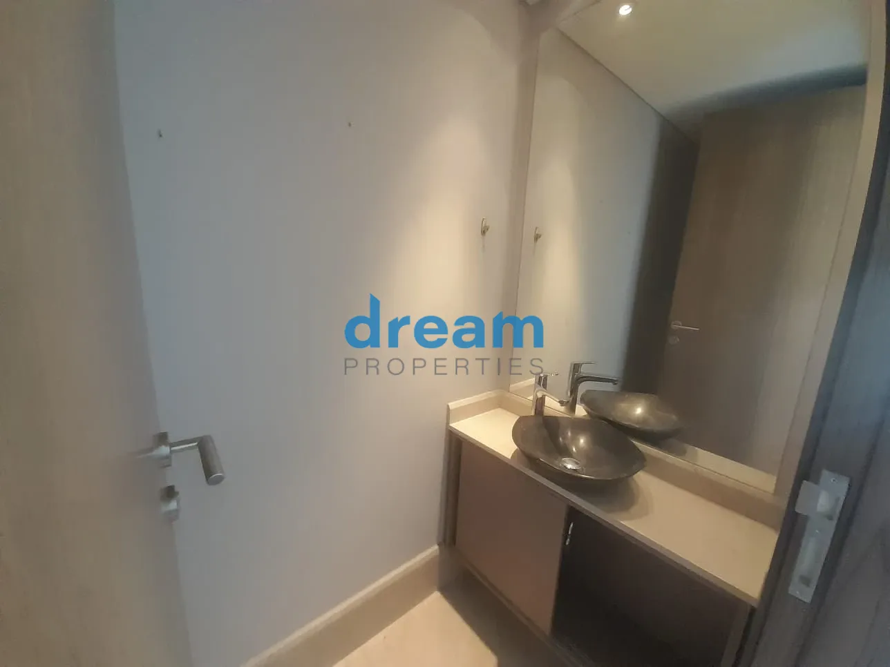 Apartment for rent in Achrafieh, Beirut, Lebanon