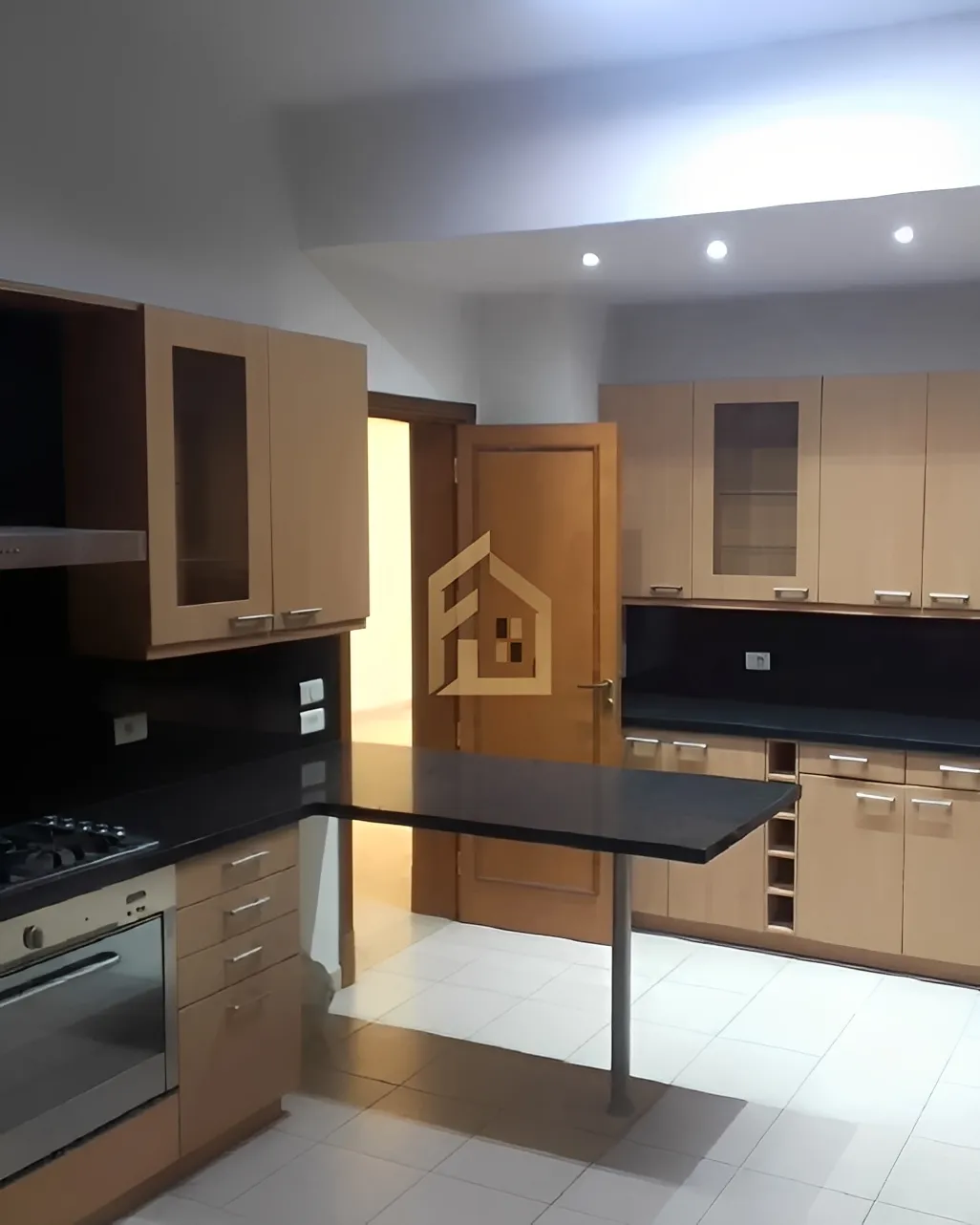 Apartment for Sale in Caree d'or, Achrafieh - 4 bed, 5 bath