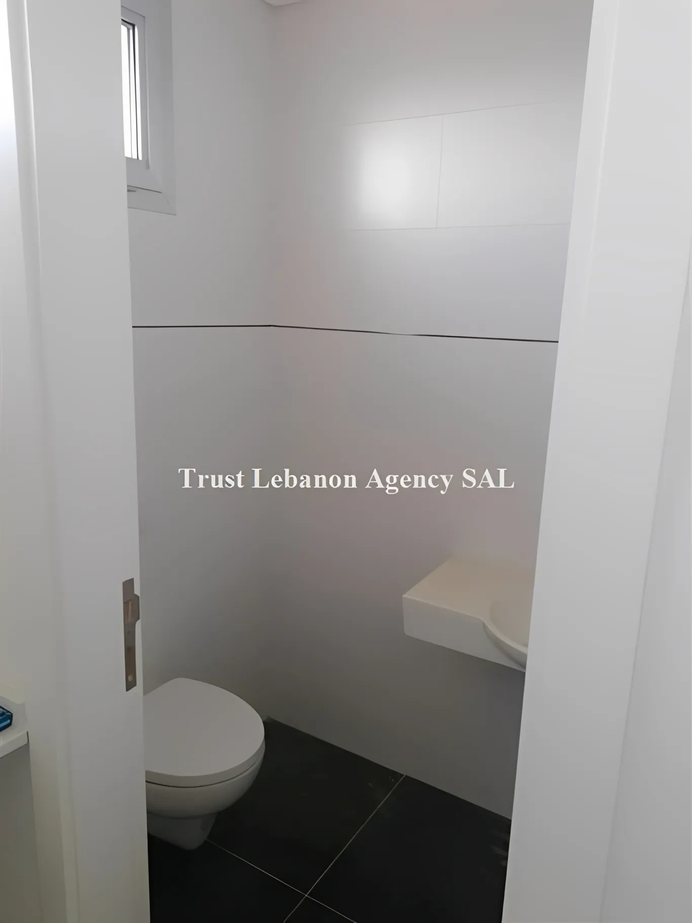 Office For Rent in Metn, Horsh Tabet