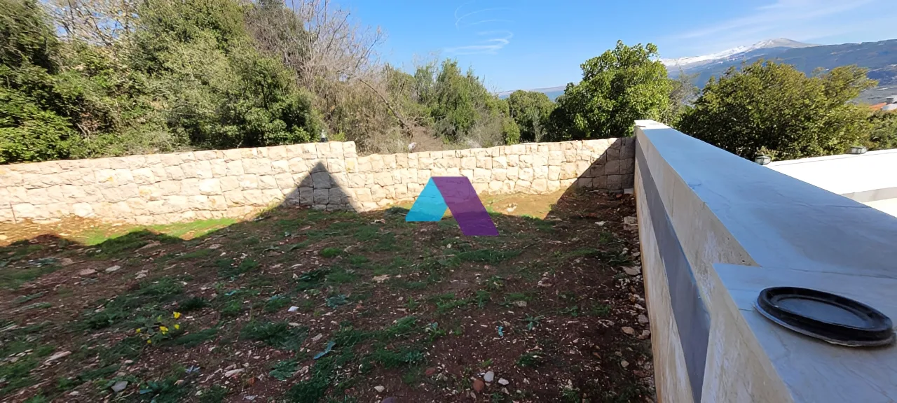Apartment for Sale in Baabdat - 3 bed, 3 bath