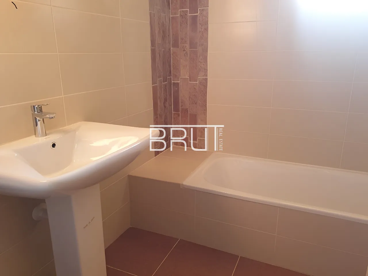 Apartment for Sale in Ghadir