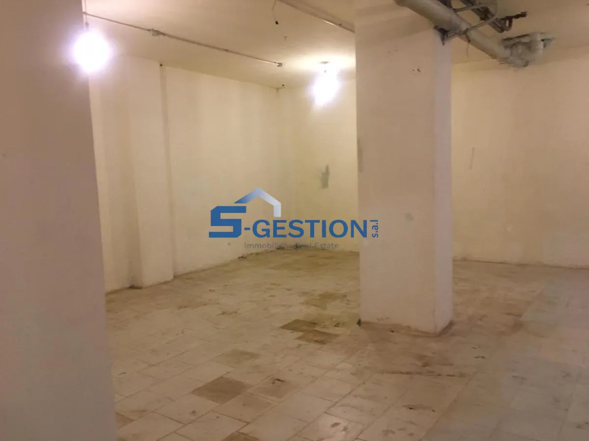 Warehouse for rent in Achrafieh