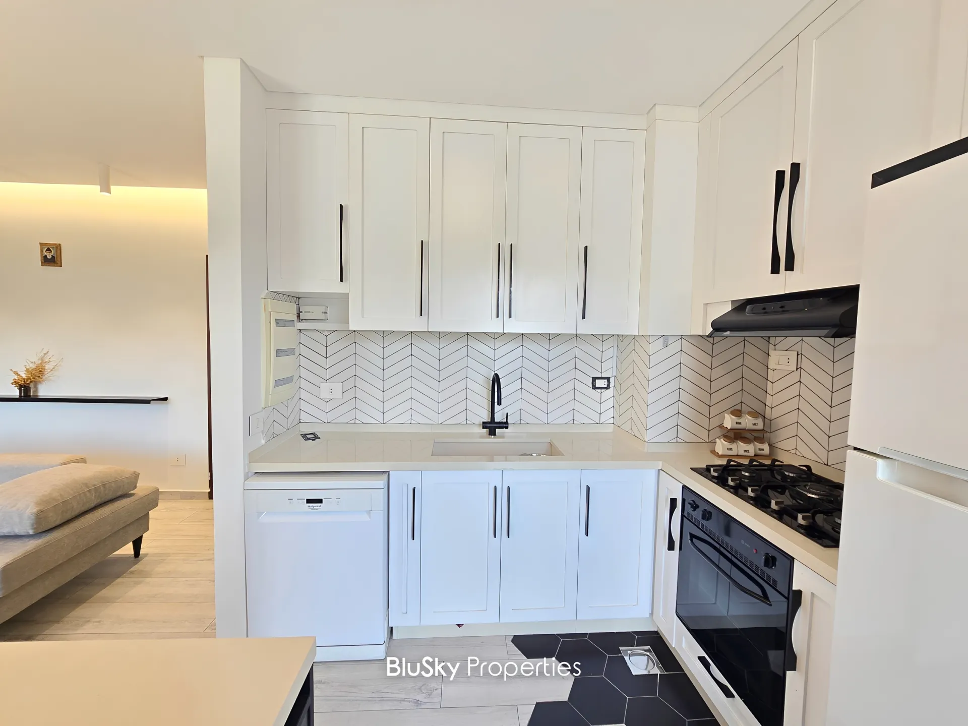 Apartment for rent in Mansourieh, lebanon
