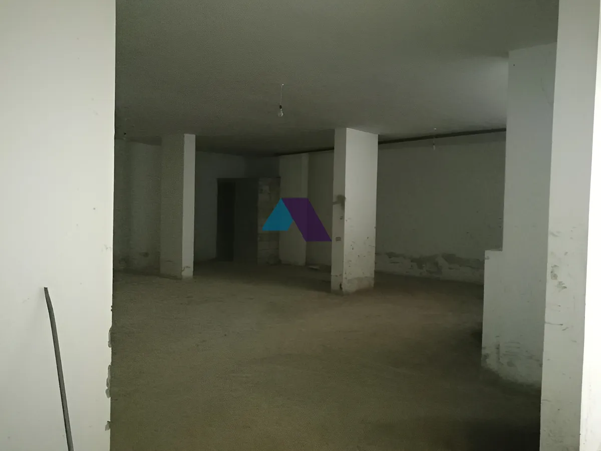 Warehouse for sale in Bsaba