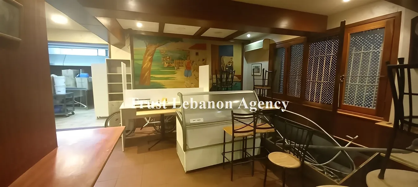 Commercial Property For Rent in Achrafieh,