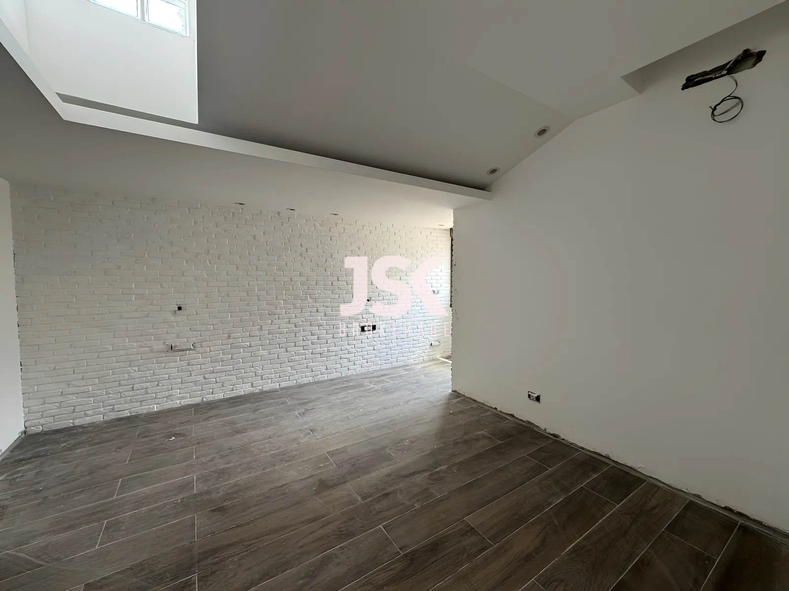 Duplex for Sale in Dekwaneh