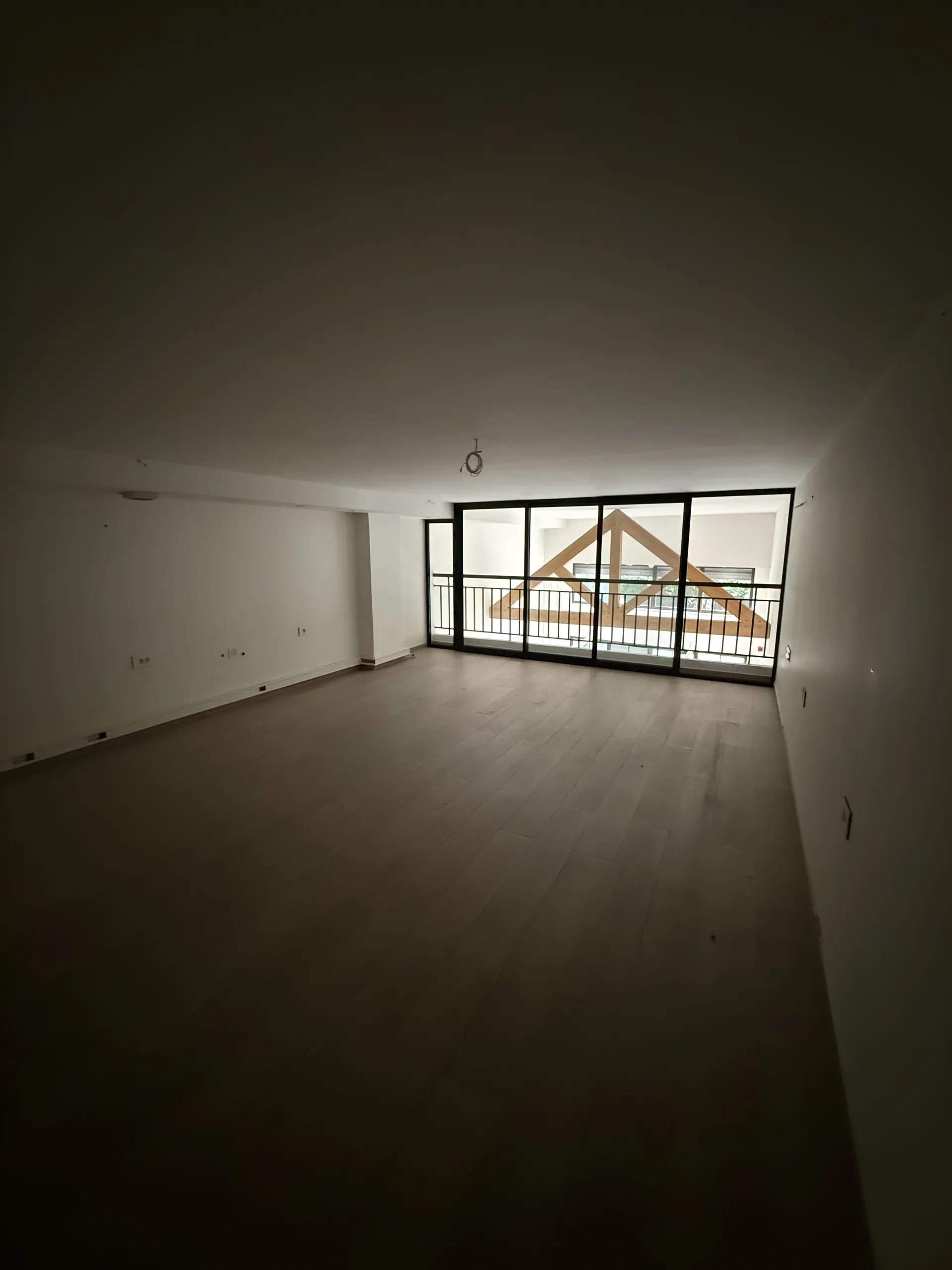 Shop for rent in Achrafieh