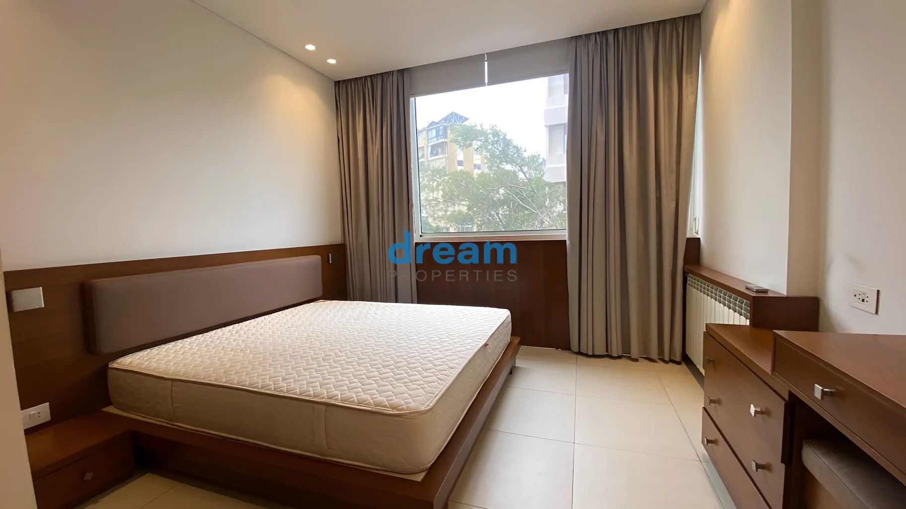 Apartment for sale in Horch Tabet