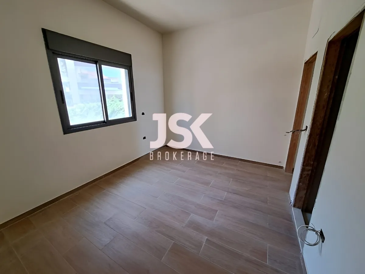Duplex for Sale in Ain Saadeh, Lebanon - 4 bed, 4 bath