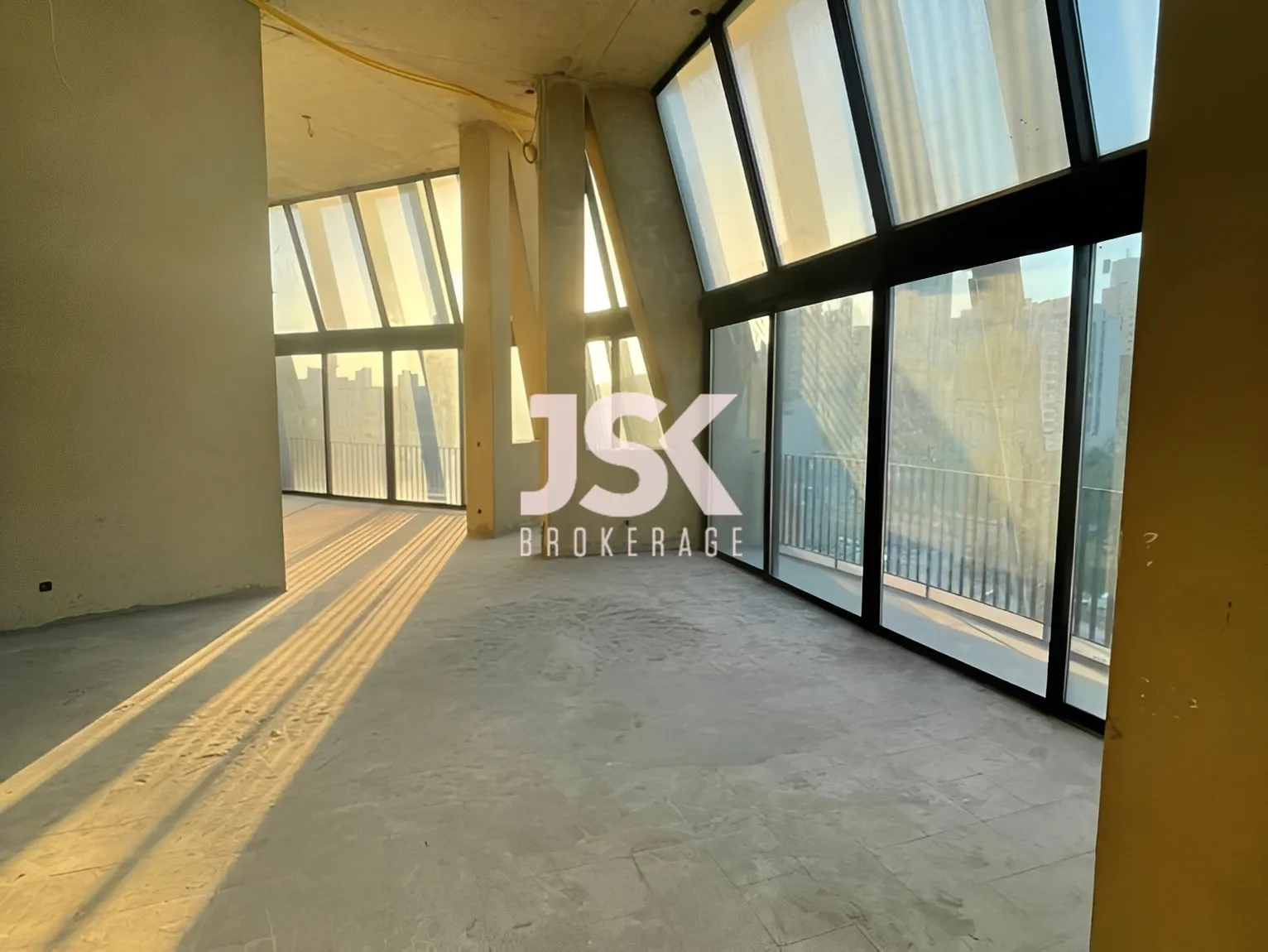 Apartment for Sale in Achrafieh, Beirut, Lebanon - 3 bed, 4 bath