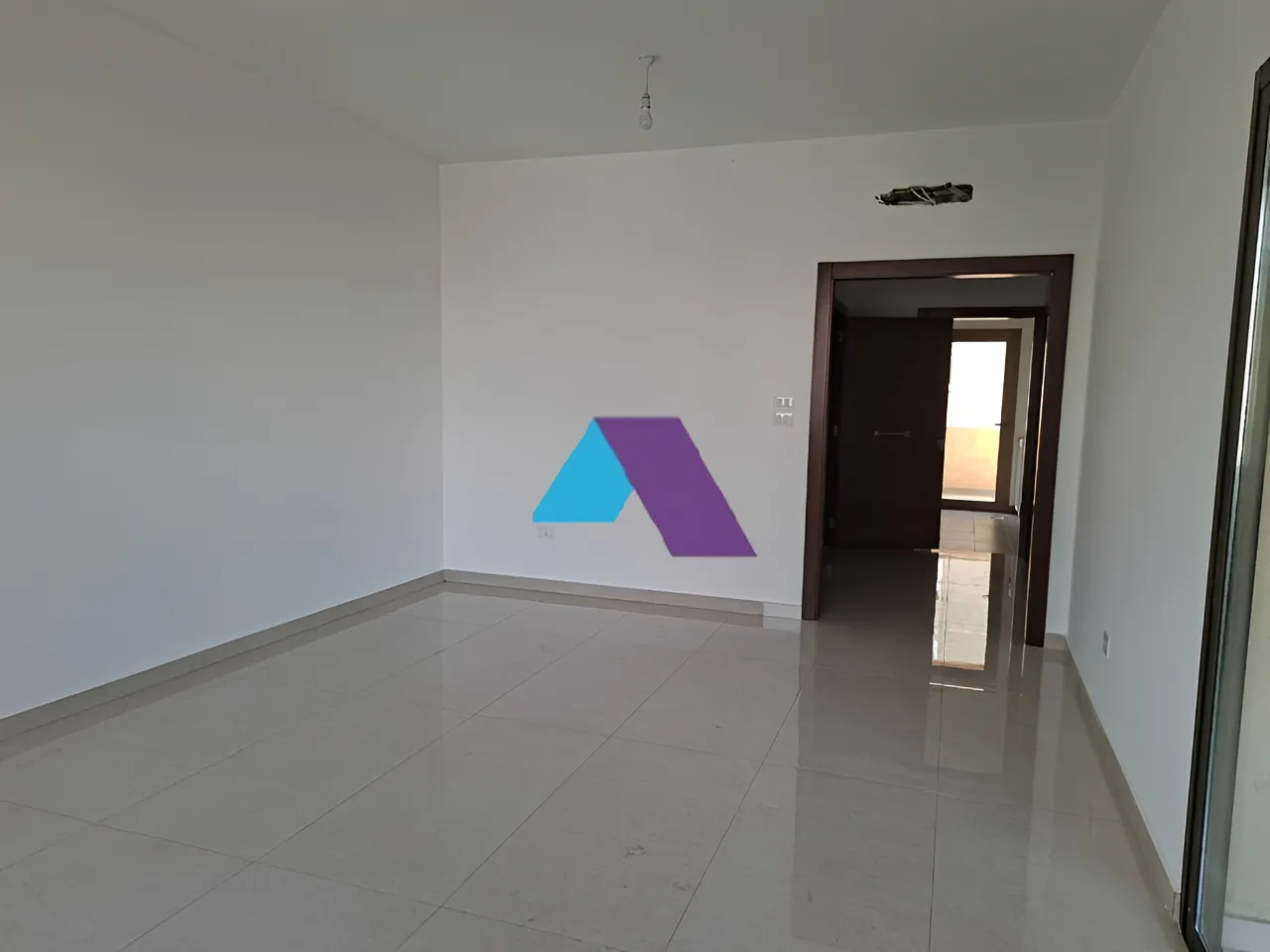 Apartment for Sale in Zalqa - 2 bed, 2 bath