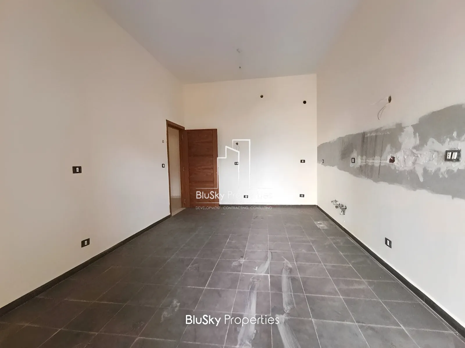 Apartment for Sale in Adma - 3 bed, 5 bath