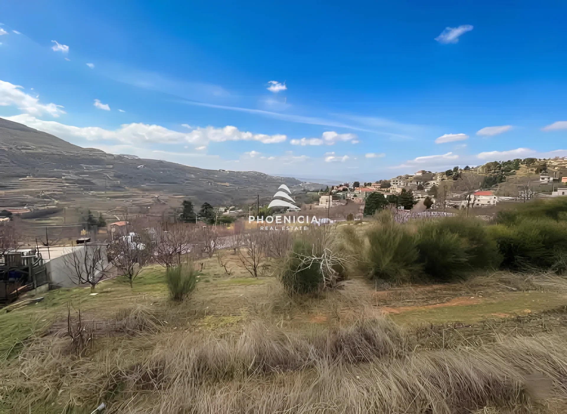 Land for Sale in Kfardebian