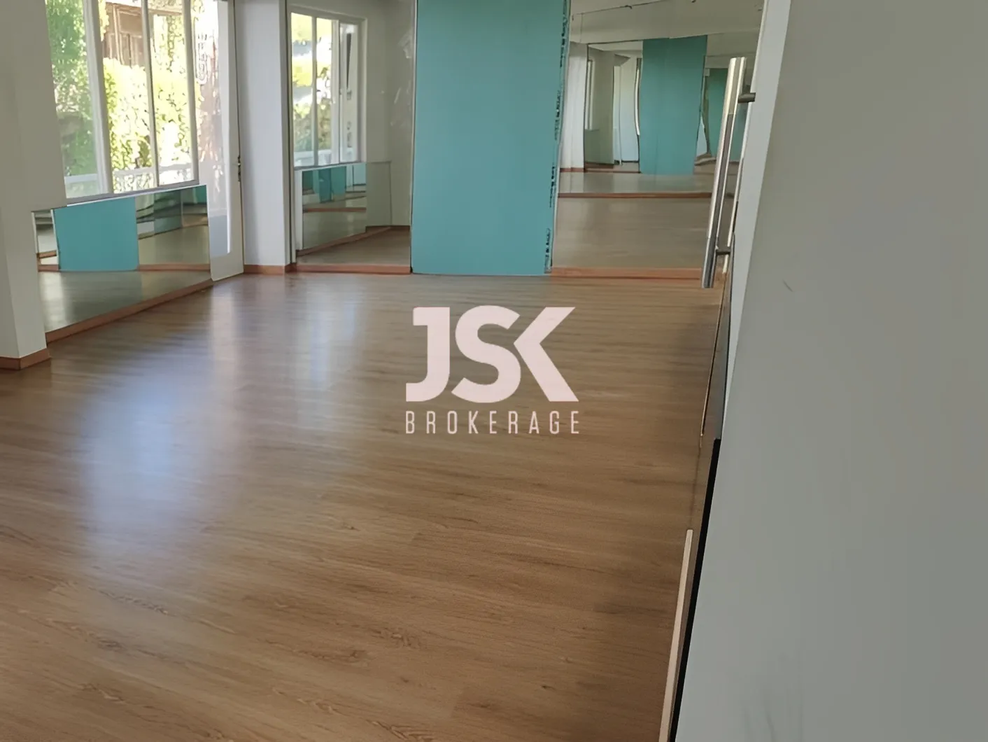 Office for Rent in Tabariss, Beirut, Lebanon