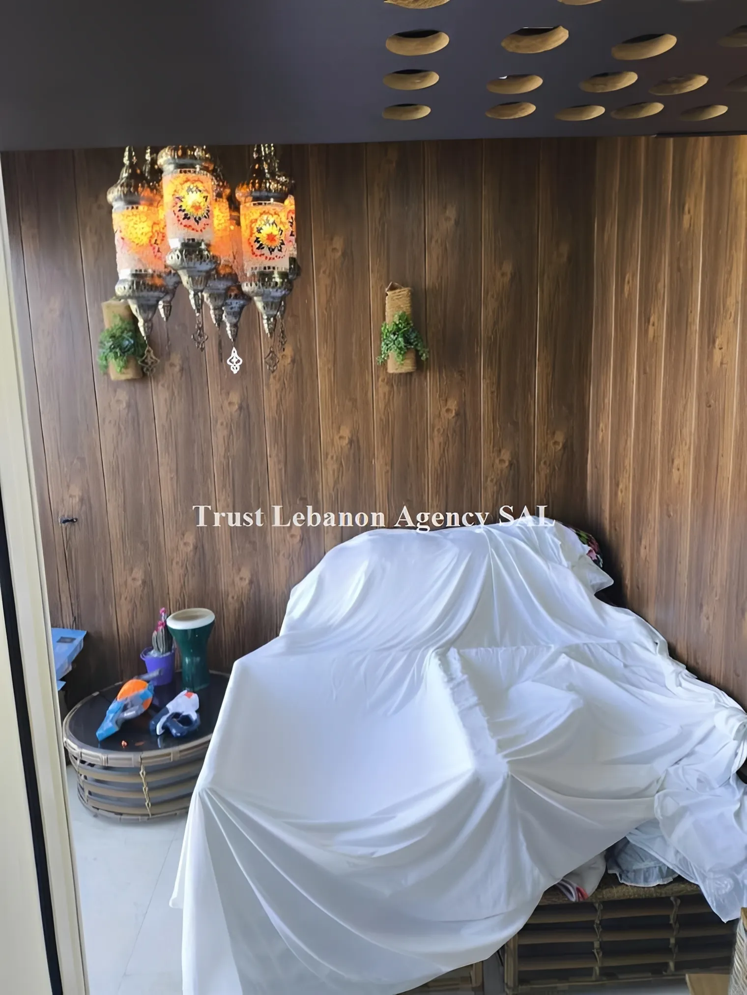 Apartment for Sale in Aramoun