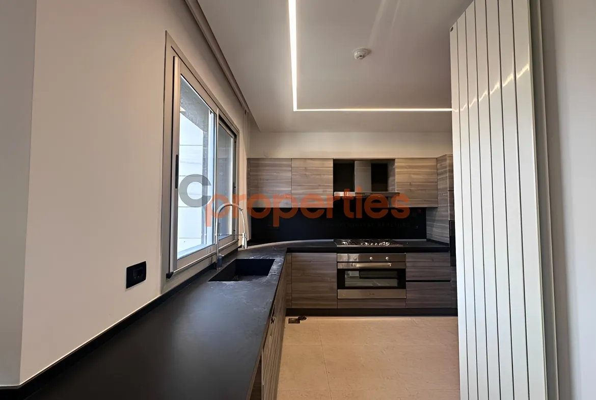 Apartment for rent in Raoucheh