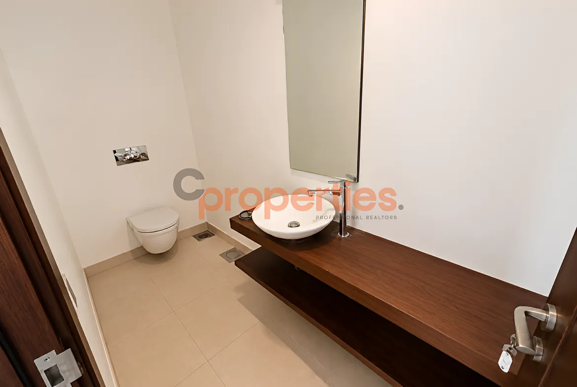 Apartment for Sale in Saifi Village