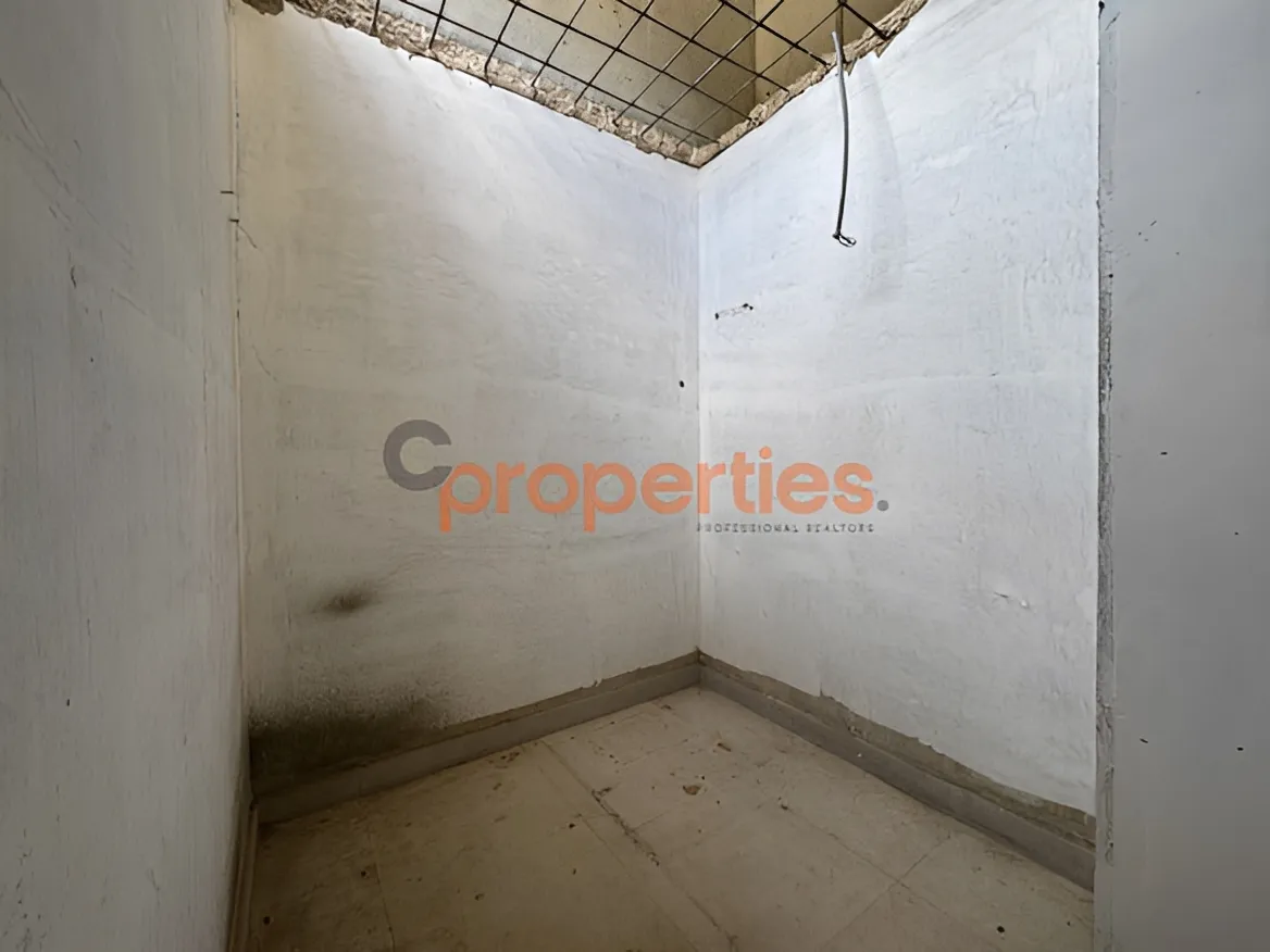 Apartment for Sale in Cornet Chahwan
