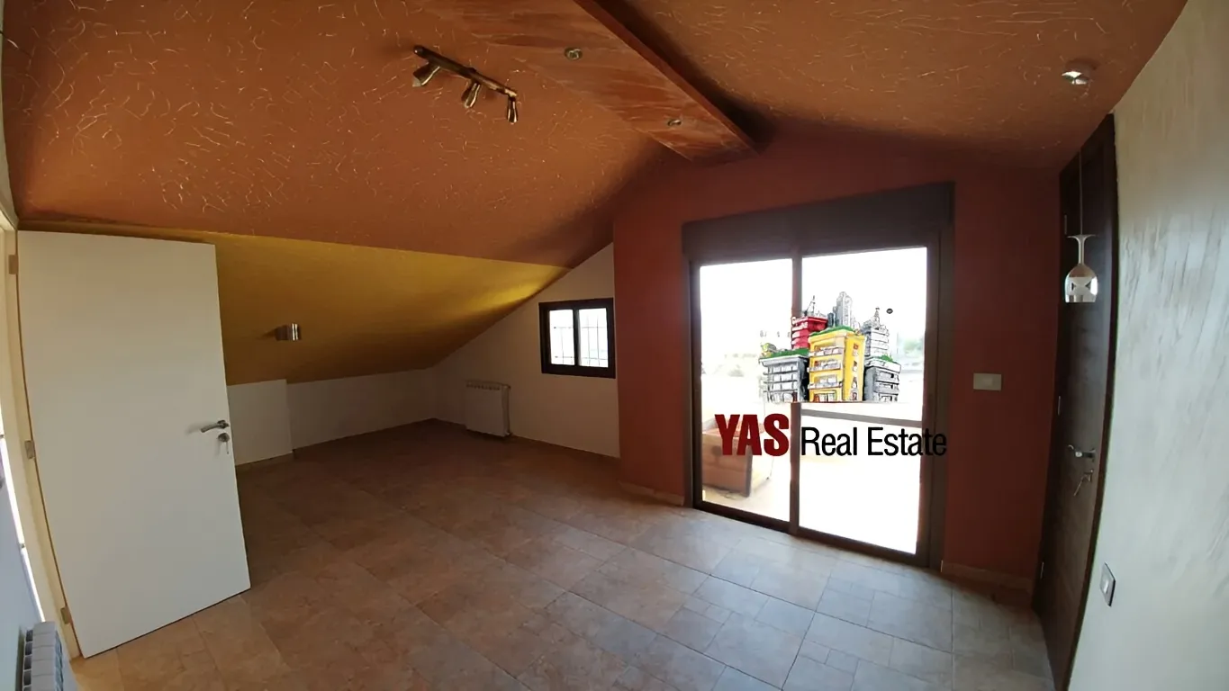Apartment for Sale in Ballouneh