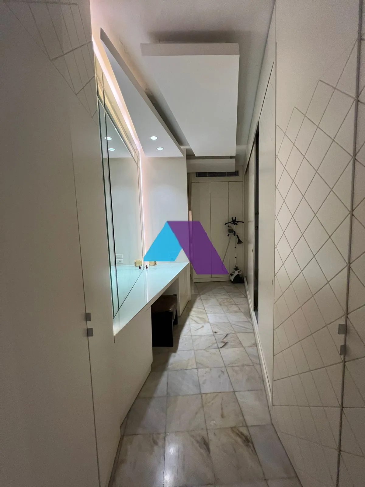 Apartment for Sale in Ras