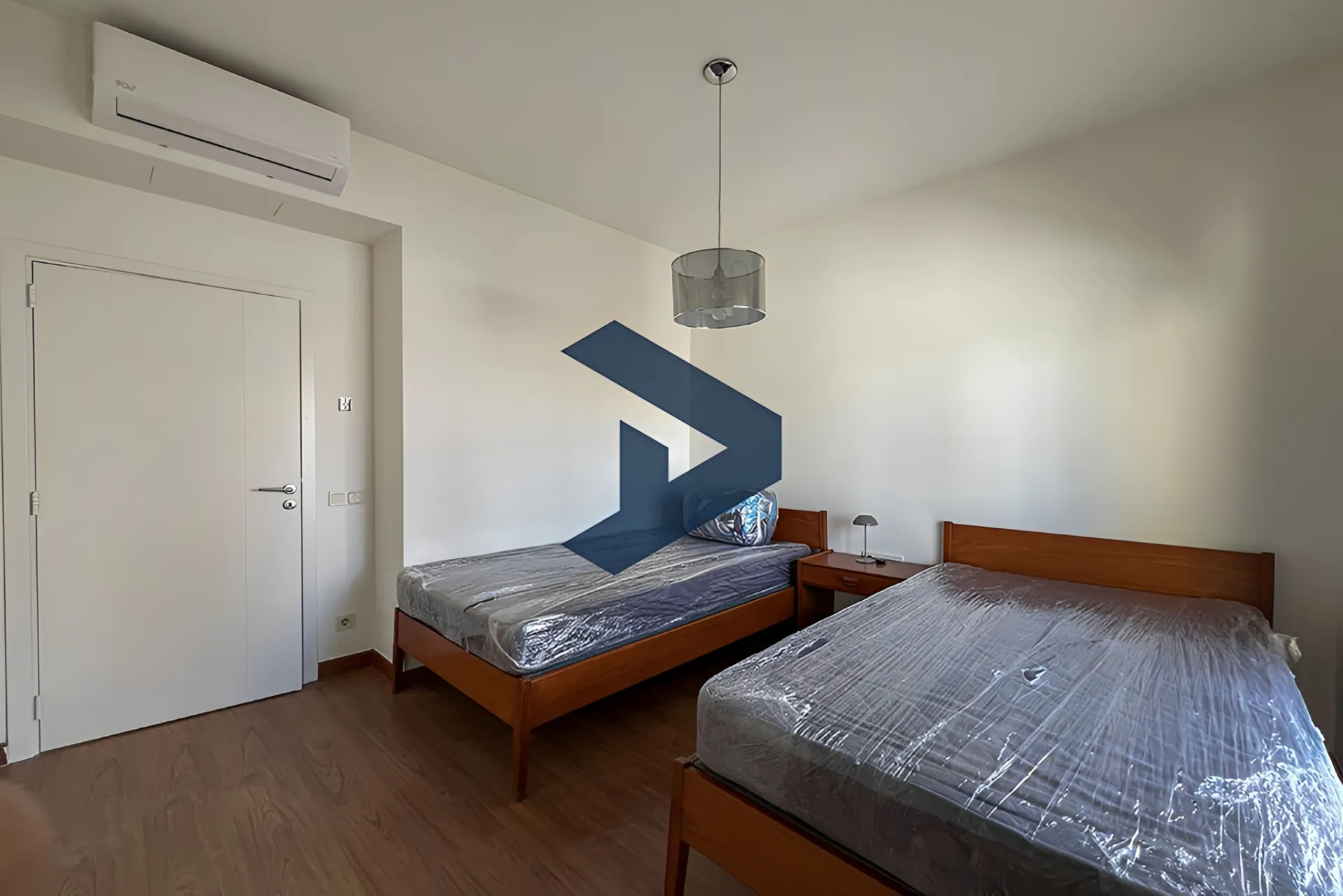 Apartment for rent in Caree d'or, Achrafieh, Lebanon