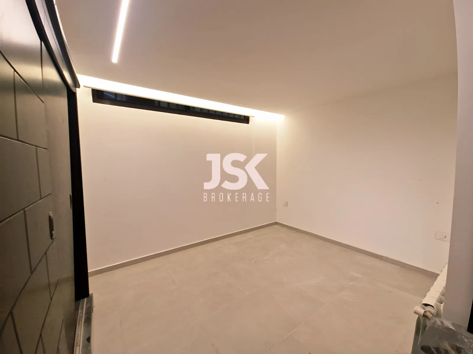 Apartment for Sale in Hosrayel - 3 bed, 4 bath