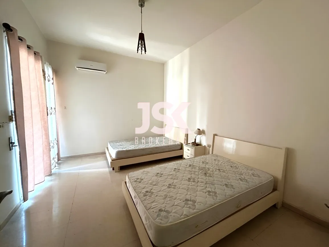 Apartment for sale in Sakiet El Janzeer, Bayrut, Lebanon