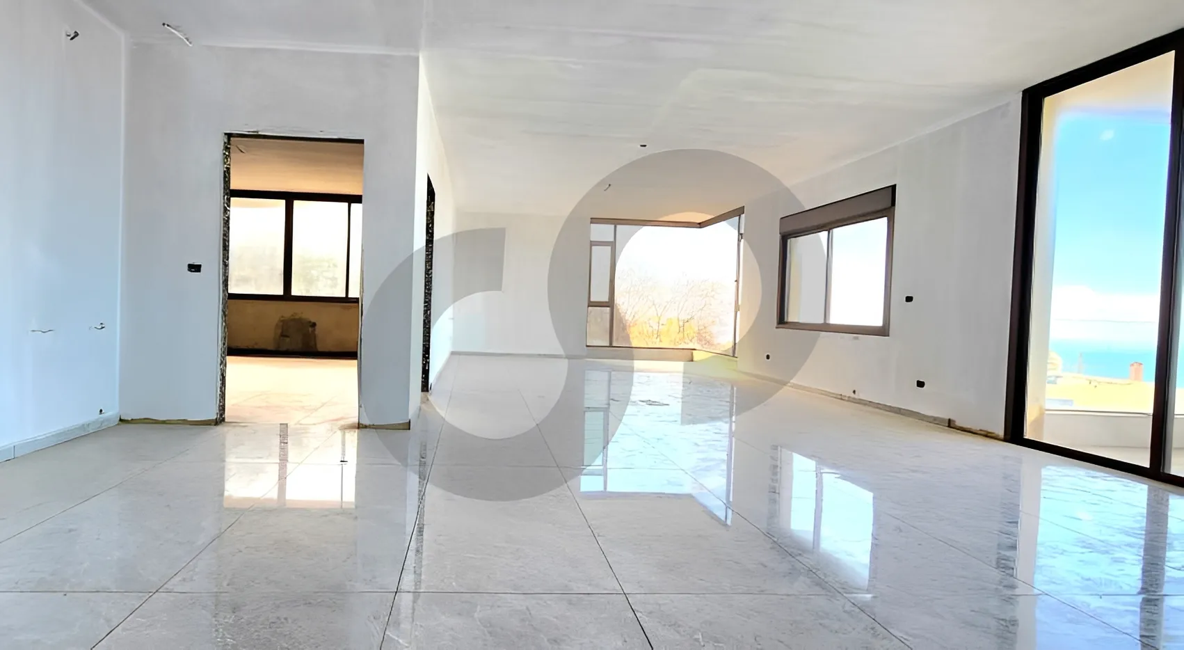 Apartment for Sale in Cornet Chahwan - 3 bed, 5 bath