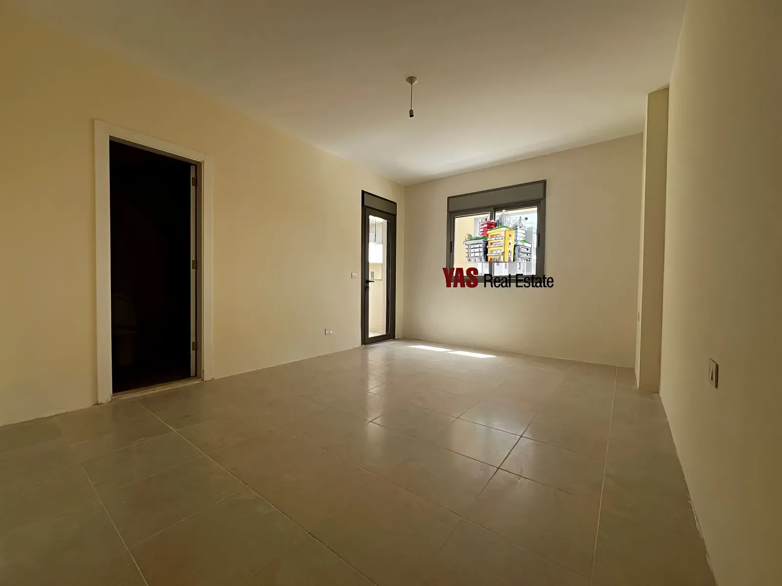 Apartment for Rent in Ballouneh - 3 bed, 4 bath