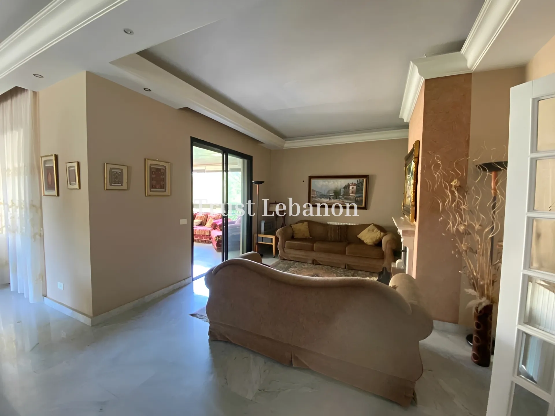 Apartment for rent in Baabdat