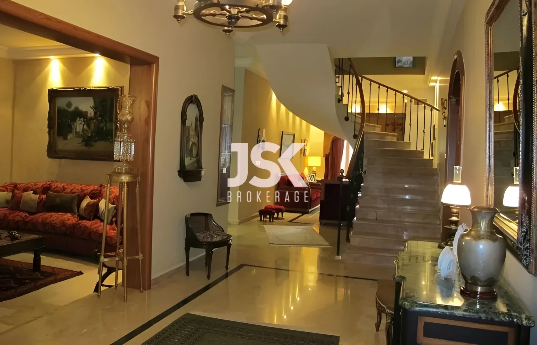 Villa for Sale in Aamchit, Lebanon - 5 bed, 5 bath