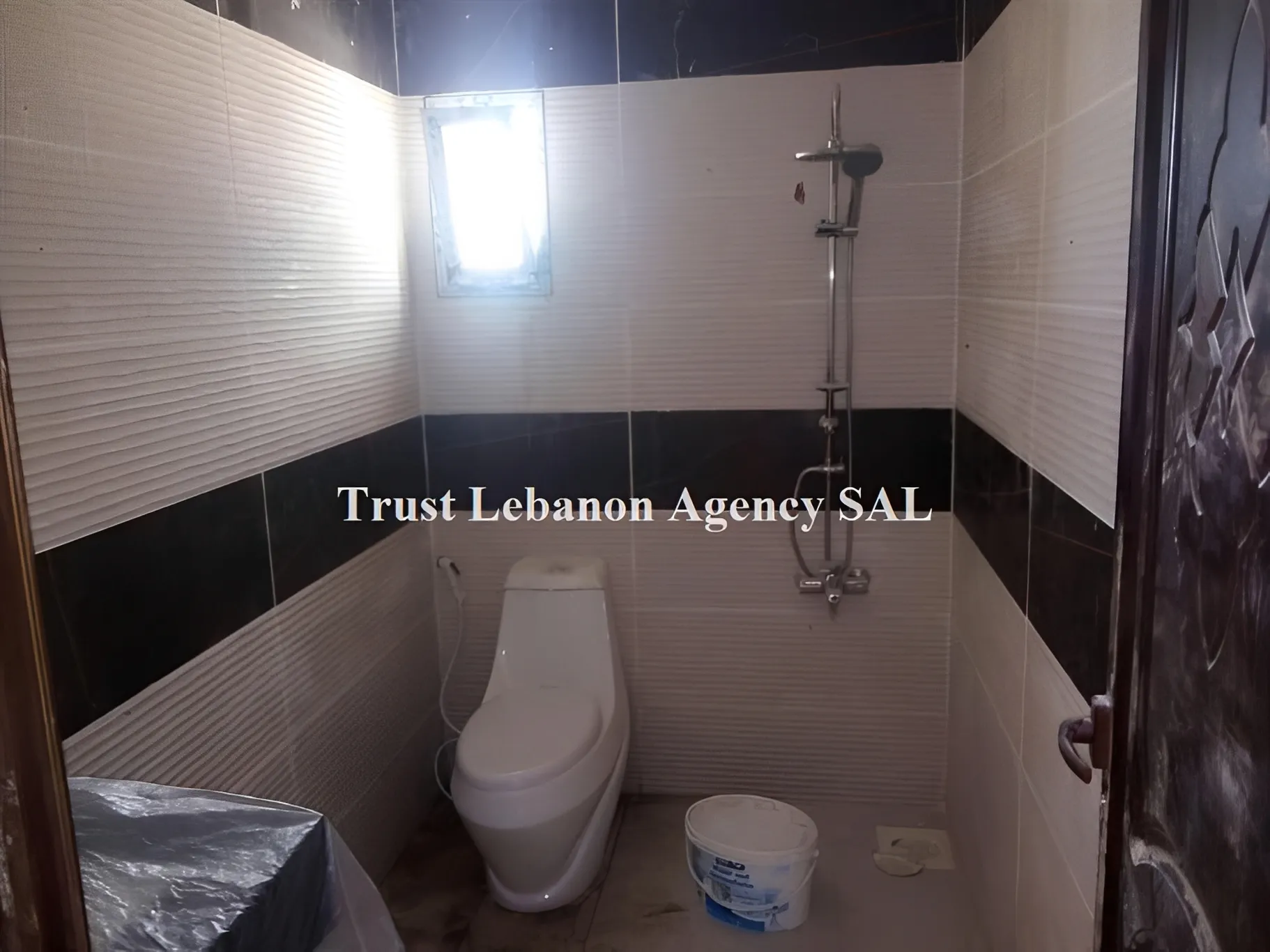 Apartment for Sale in Chouaifet El Aamroussieh