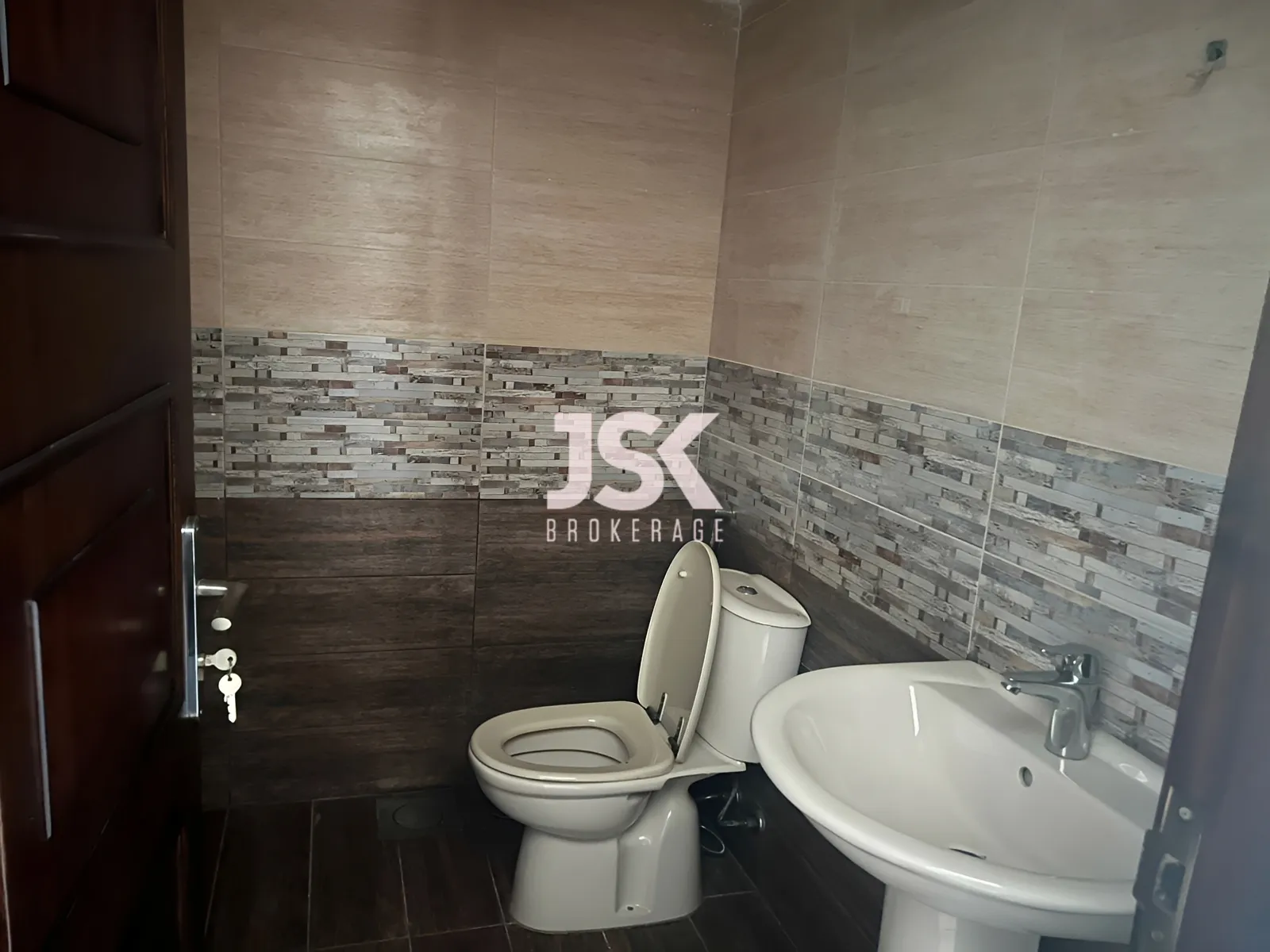 Apartment for Sale in Aley