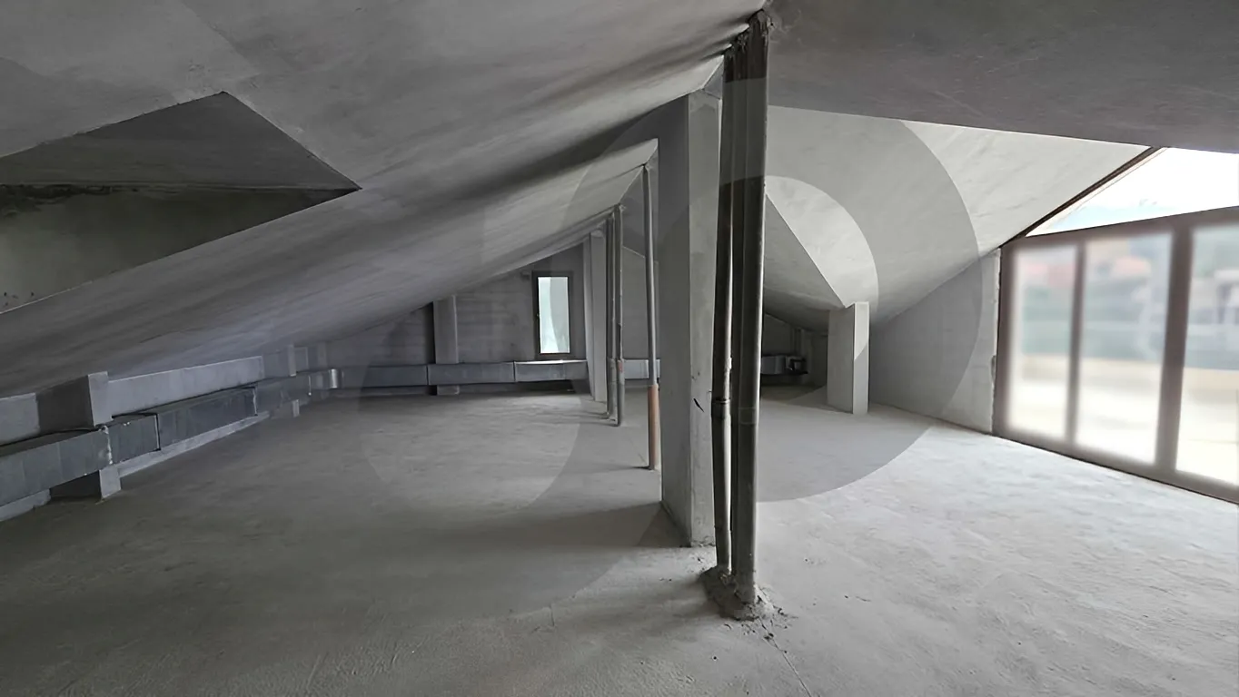 Building for Sale in Cornet Chahwan