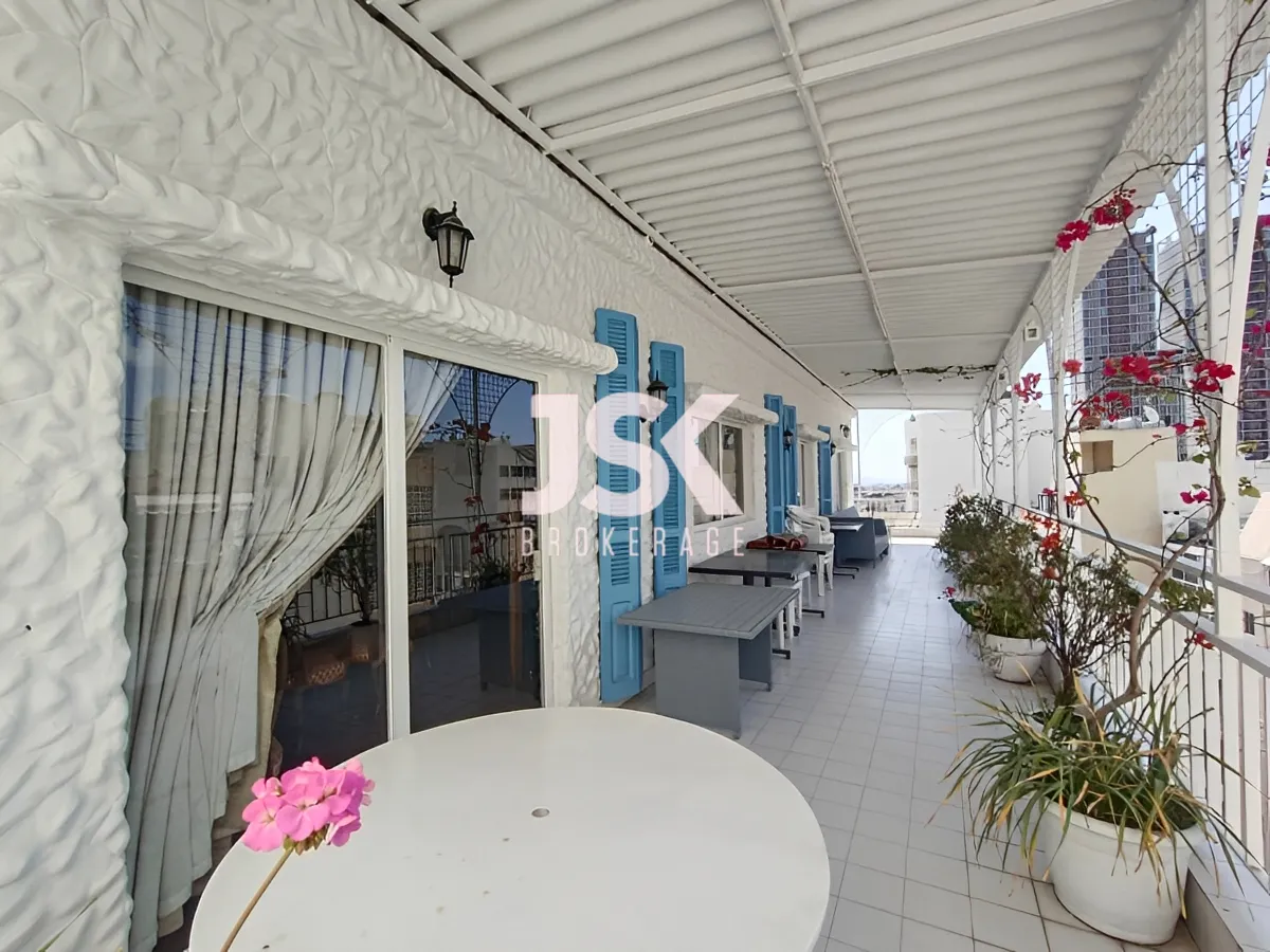 Apartment for Sale in Achrafieh, Beirut, Lebanon - 3 bed, 3 bath