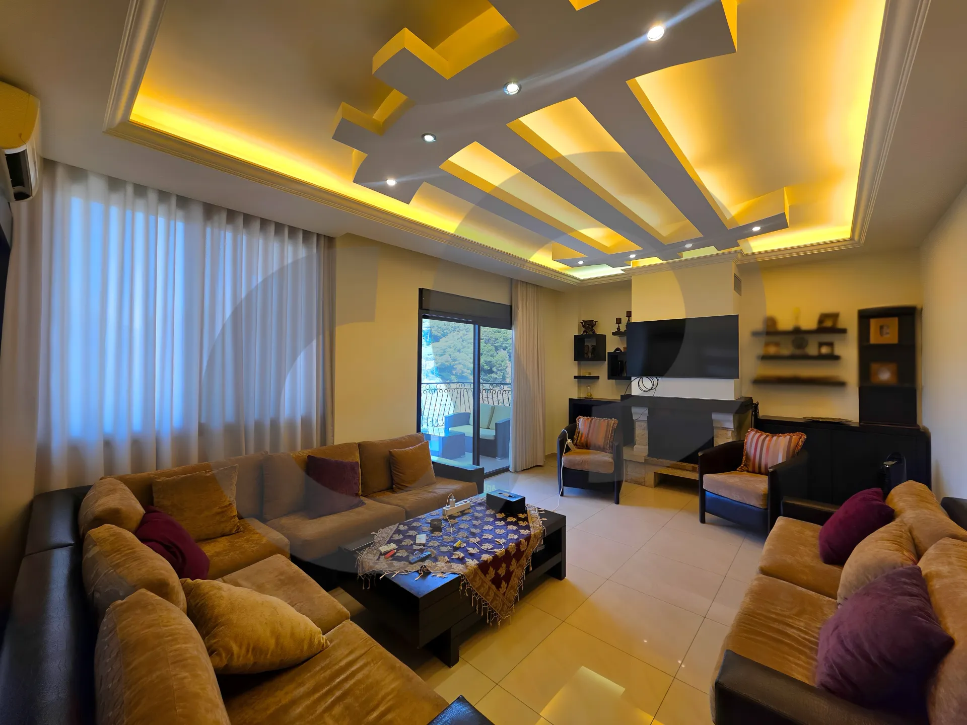 Apartment for Sale in Zouk Mosbeh - 3 bed, 5 bath