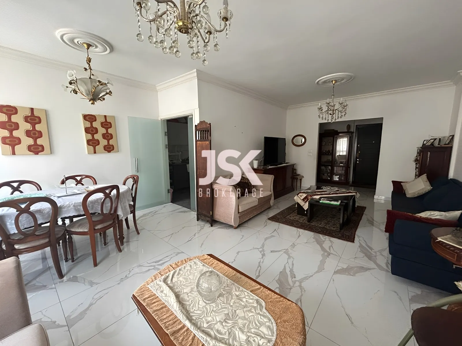 Apartment for Sale in Blat - 3 bed, 2 bath