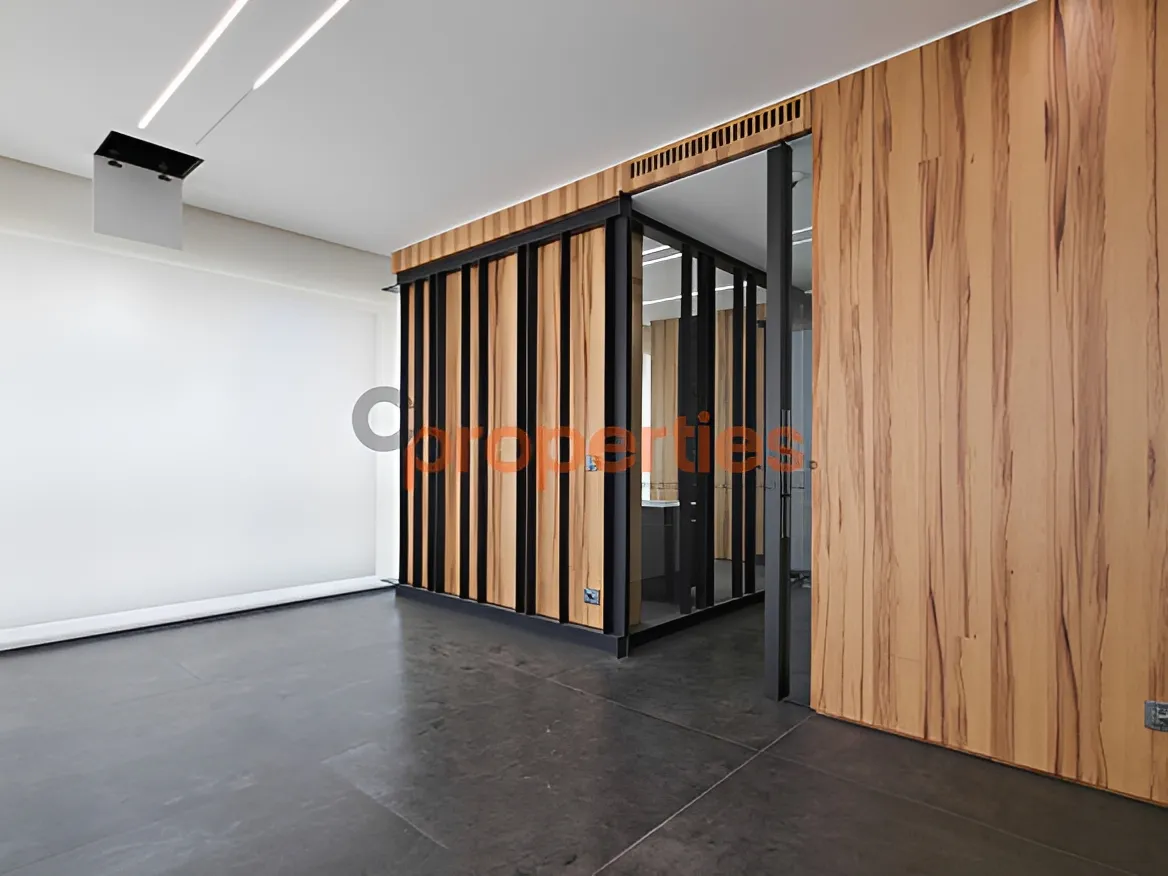 Office for Rent in Horch Tabet