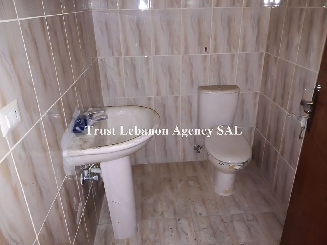Apartment for Sale in Dohet Aramoun Alay Lebanon - 3 bed, 3 bath