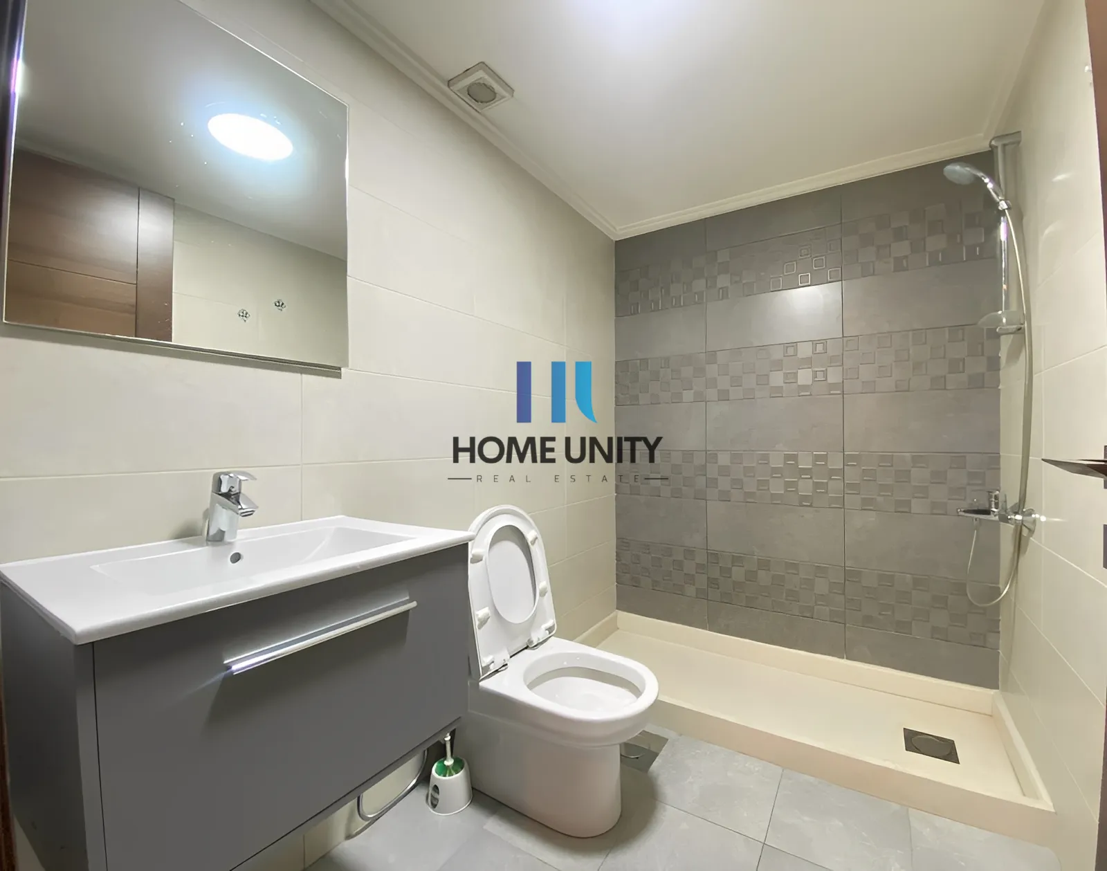 Apartment in Hamra, beirut, lebanon - 3 bed, 4.0 bath