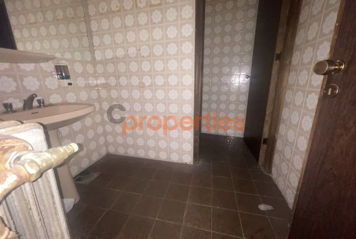 Restaurant for Sale in Rayfoun
