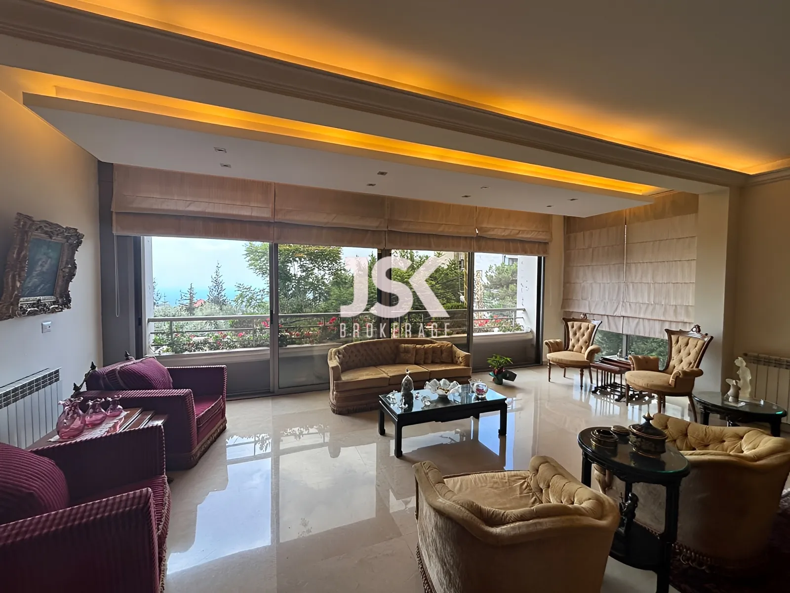 Apartment for Sale in Mazraat Yachoua