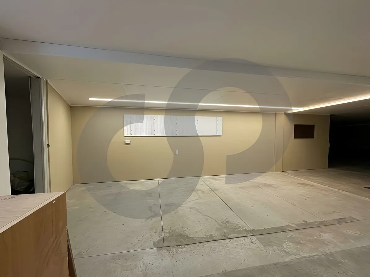 Commercial Property for Sale in Dekwaneh