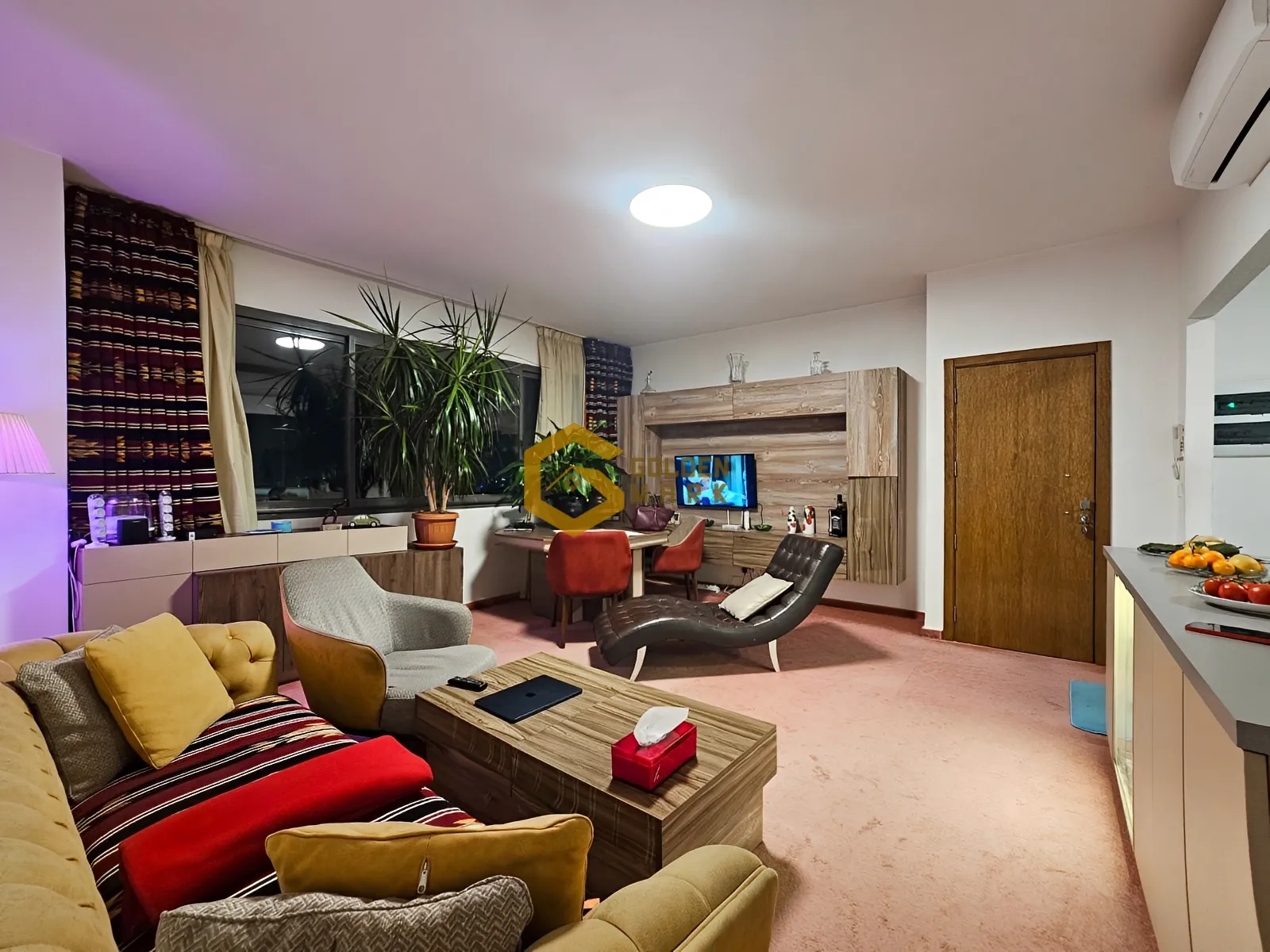 Apartment for Sale in Syoufi, Beirut - 2 bed, 2 bath