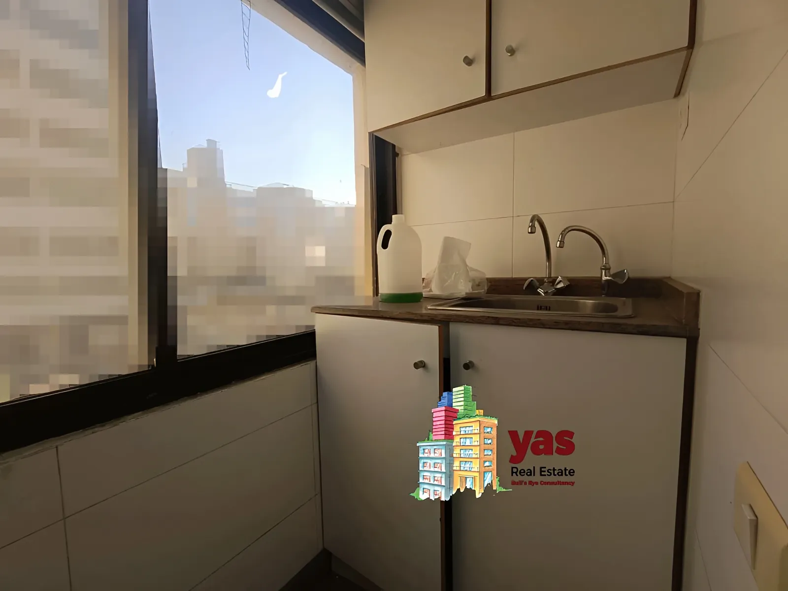 Office for rent in Daoura