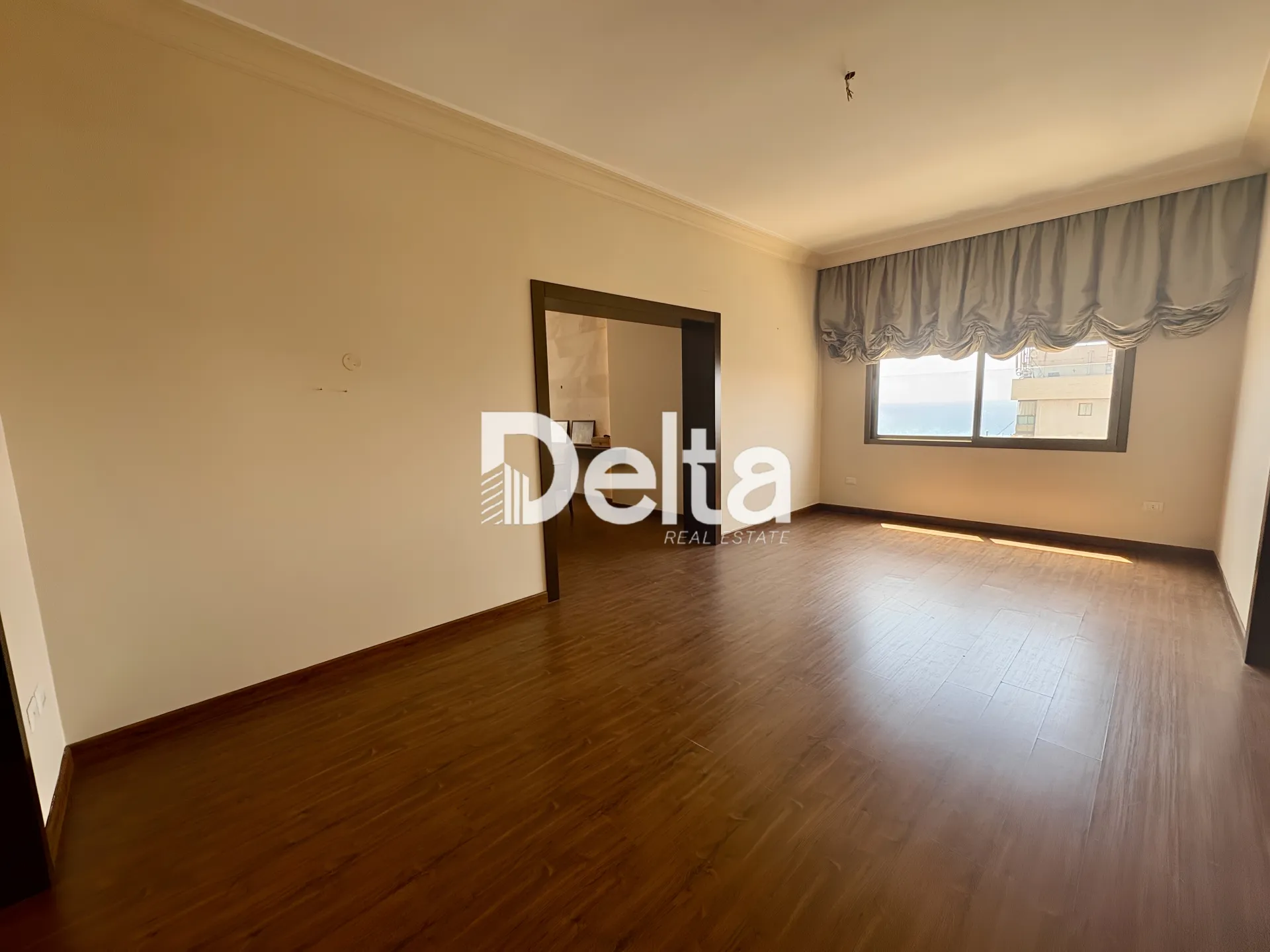 Apartment for rent in Raoucheh, beirut, lebanon