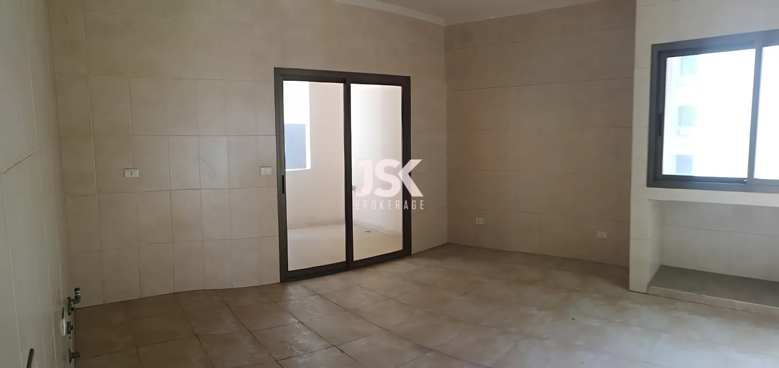 Apartment for Sale in Dekwaneh - 3 bed, 4 bath