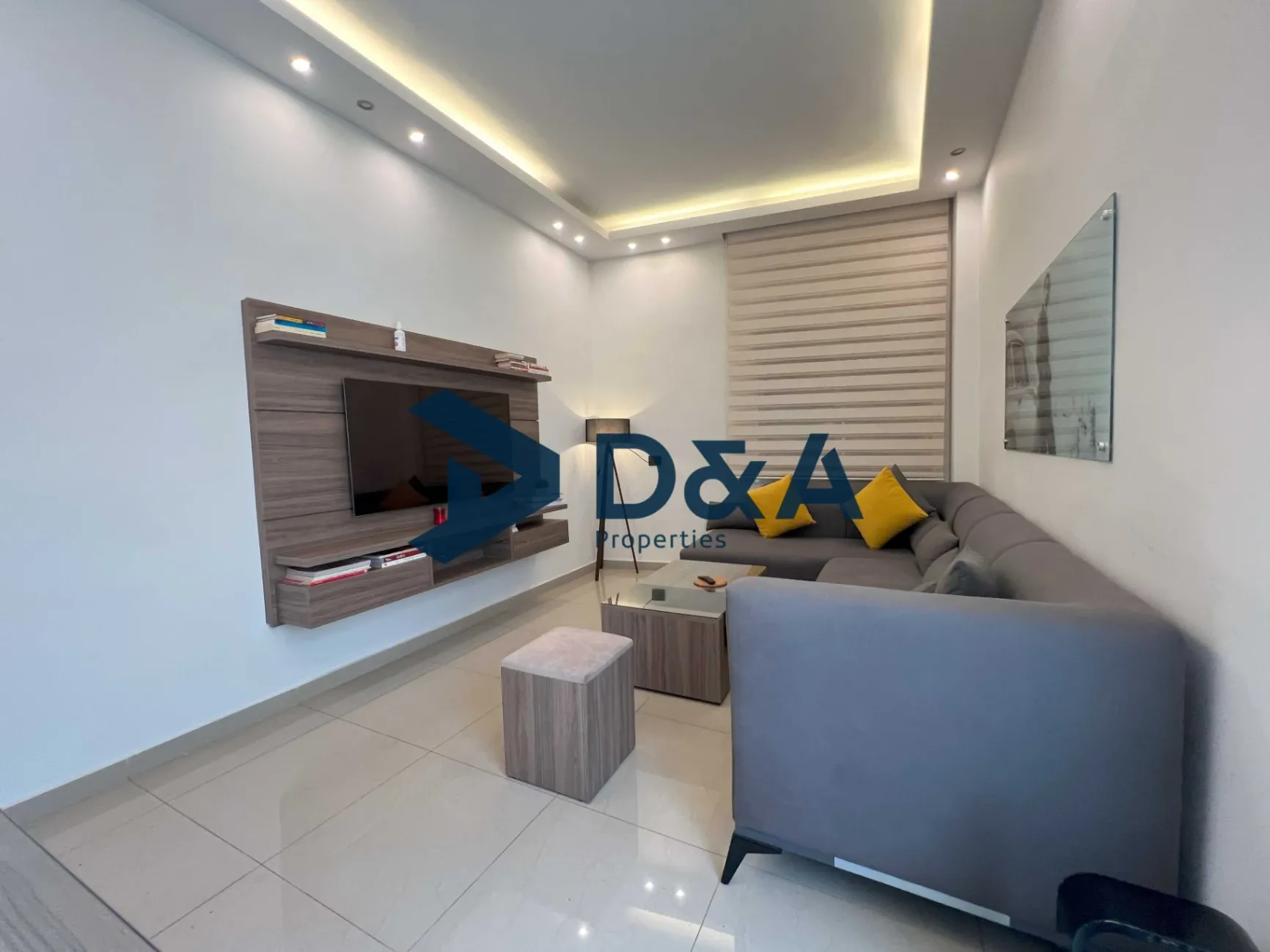 Studio for rent in Achrafieh, Beirut, Lebanon - 1 bed, 1 bath