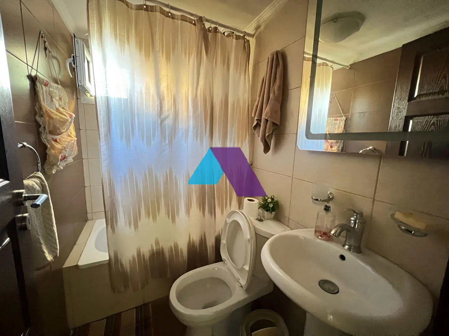 Apartment for sale in Aamchit